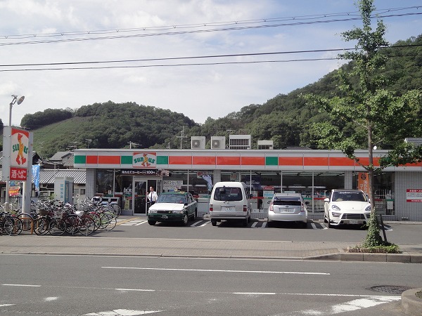 Convenience store. Thanks Matsugasaki up (convenience store) 437m