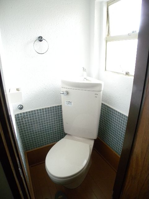 Toilet. Leave it if Kyoto rent "House Network" ☆