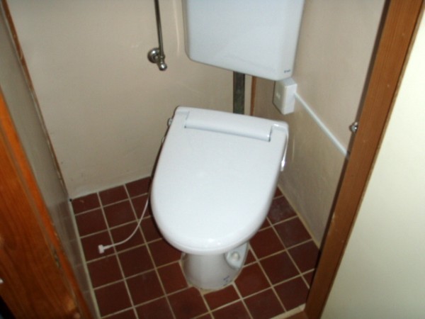 Toilet