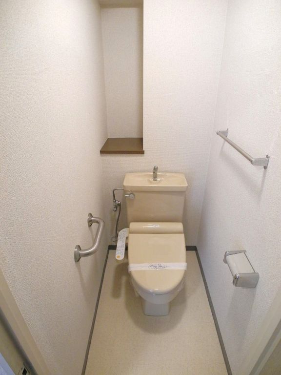 Toilet. Looking for the ideal of rooms ・  ・  ・ Until the House Network ☆