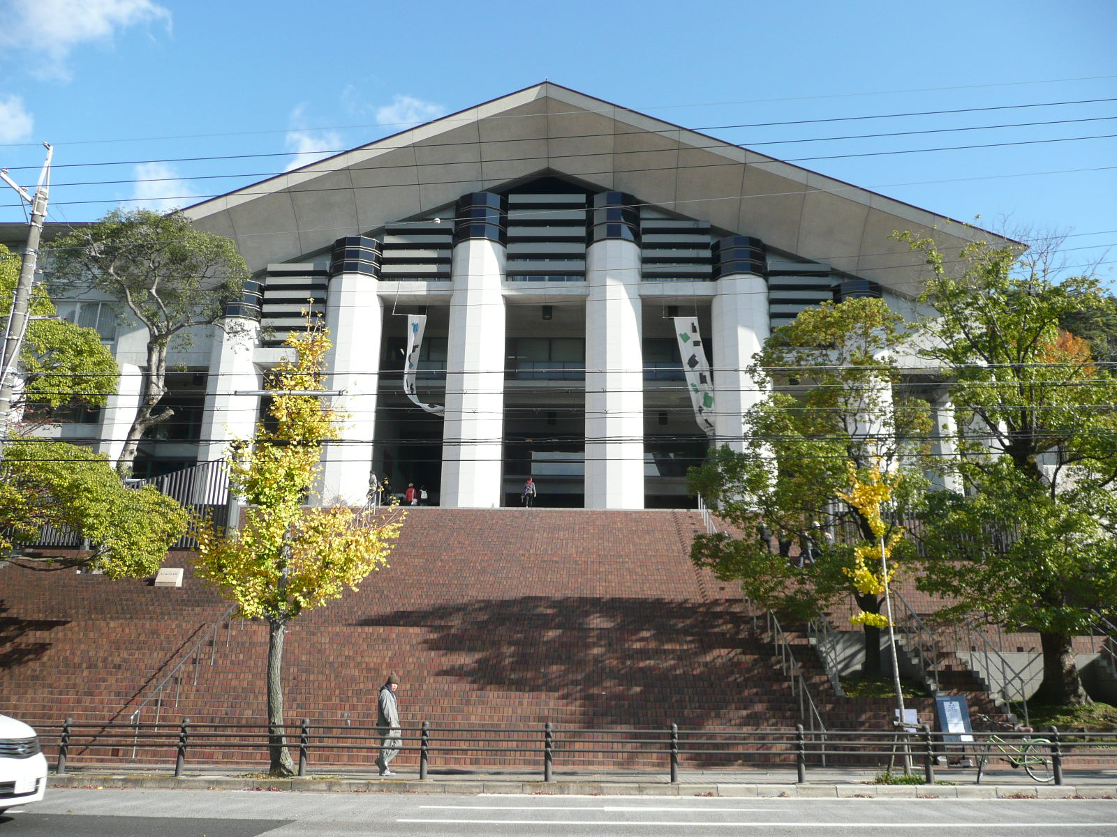 University ・ Junior college. Kyoto University of Art and Design (University of ・ 1540m up to junior college)