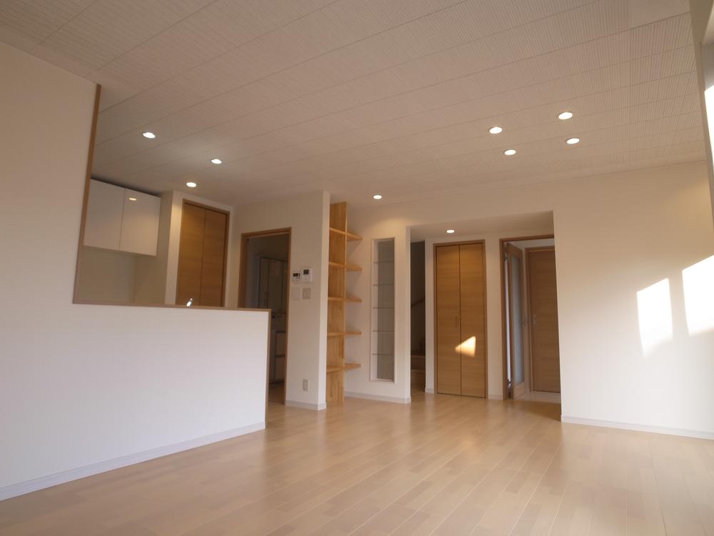 Same specifications photos (living). Same specifications living image. Spacious LDK of about 24.1 quires is, You can also enjoy various placement of furniture! 