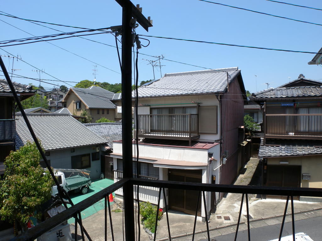 View. Also published in the website "Kyoto rental House Network"