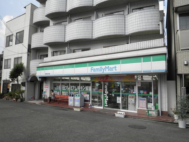 Convenience store. 275m to FamilyMart Hashimoto Jodoji shop