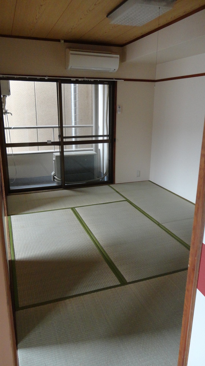 Other room space. Depth a Japanese-style room 6 tatami ☆