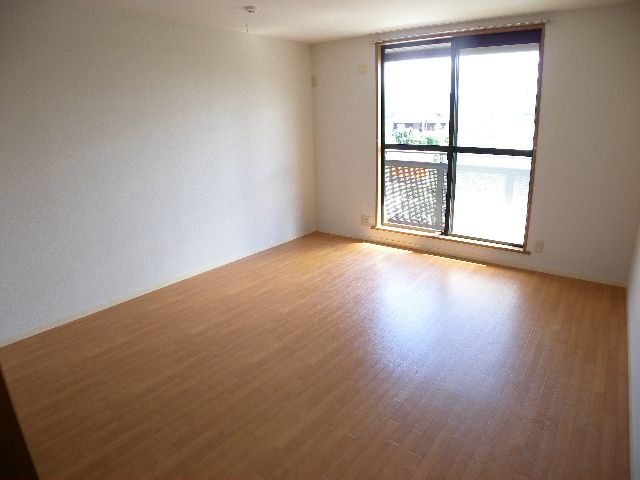 Other room space. Questions about property, Contact do not hesitate!