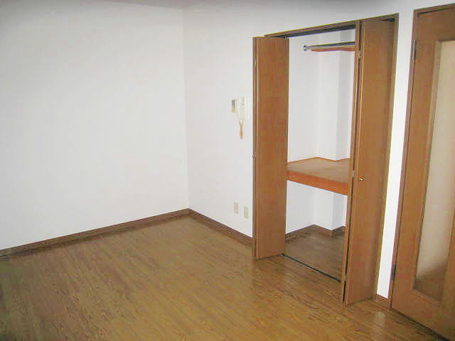 Other room space