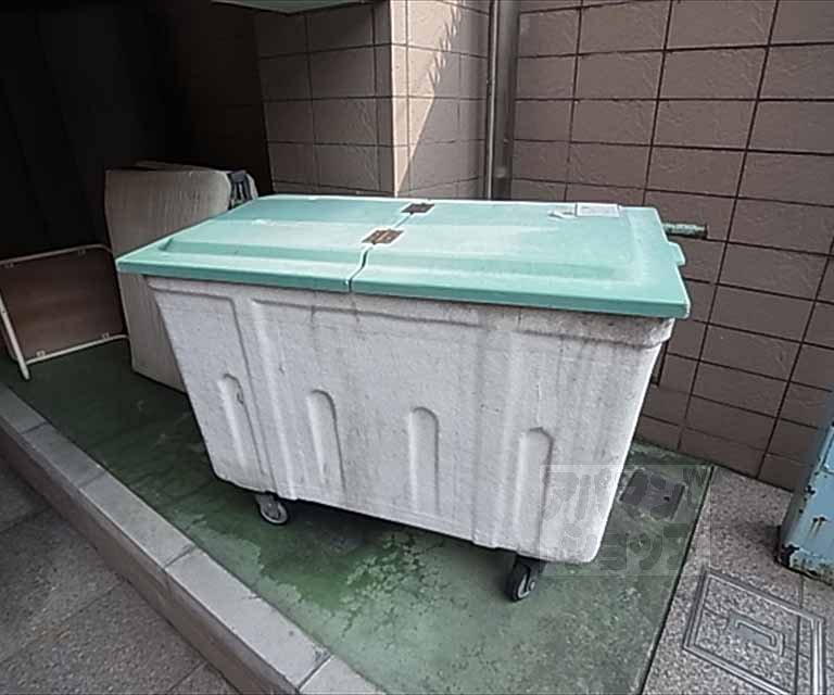 Other. Garbage BOX