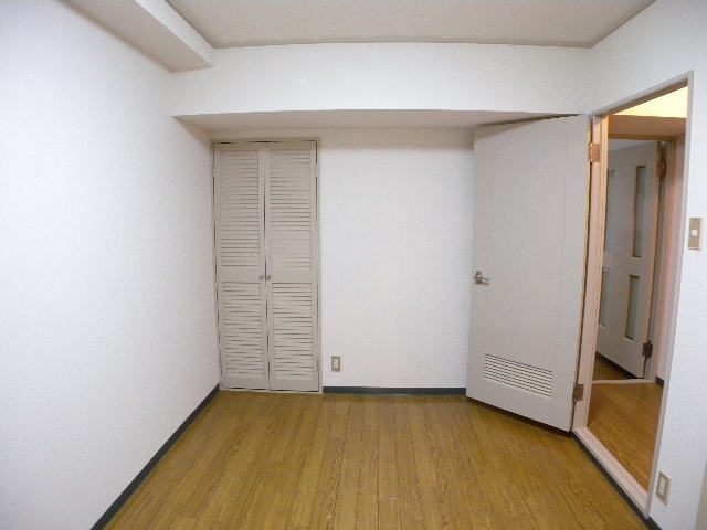 Other room space. Also published in the website "Kyoto rental House Network"