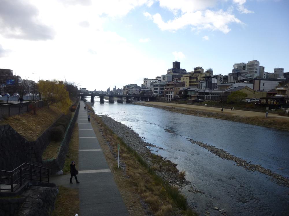 Other. Up to about Kamogawa feel the four seasons 100m