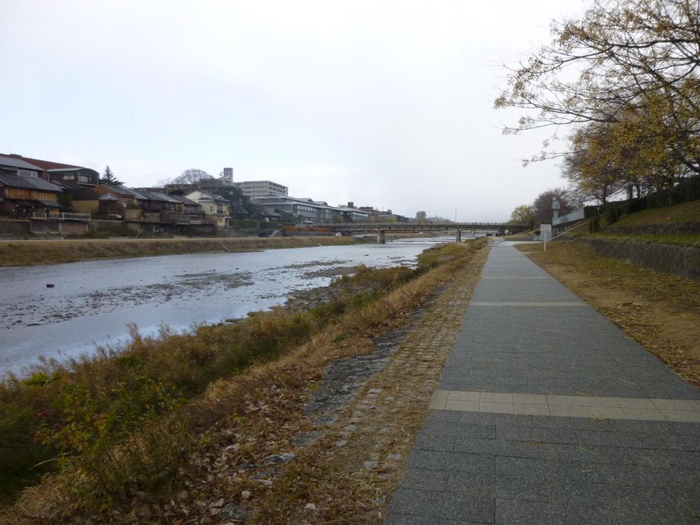 Other. Kamogawa stroll. Flow is slow time.