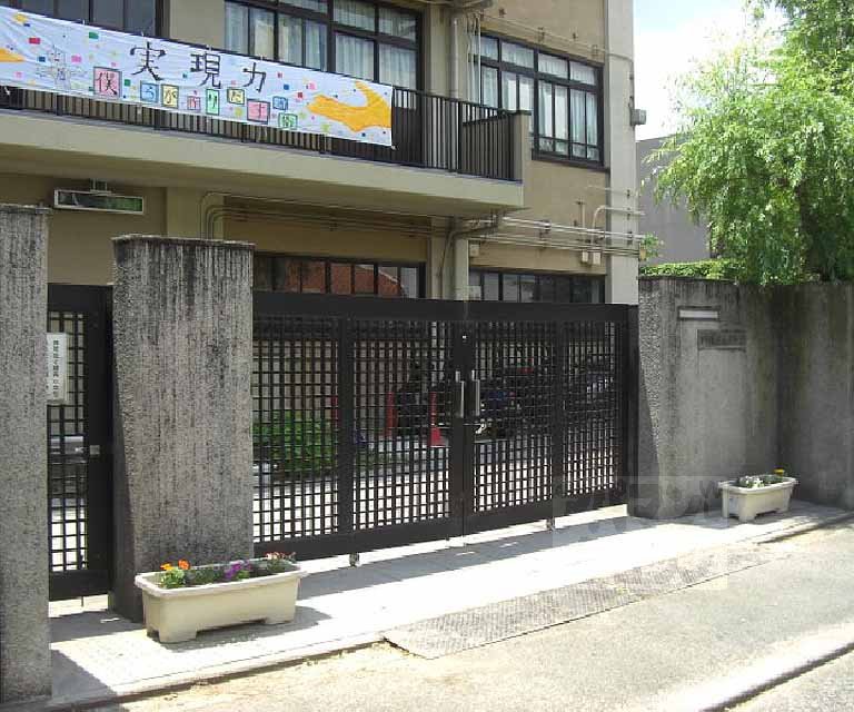 Junior high school. Konoe 209m until junior high school (junior high school)