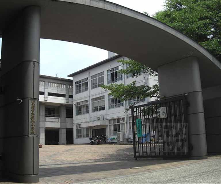 Primary school. Nishikirin up to elementary school (elementary school) 378m