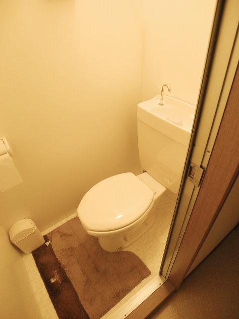 Toilet. Until the House network if the "Kyoto of the rent." ☆