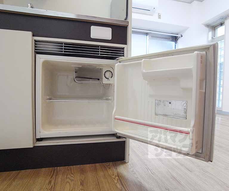 Kitchen. It is a built-in type of IH kitchen with stove