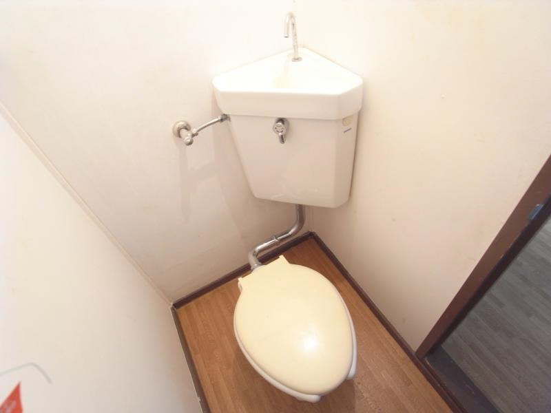 Toilet. Photo No. 201