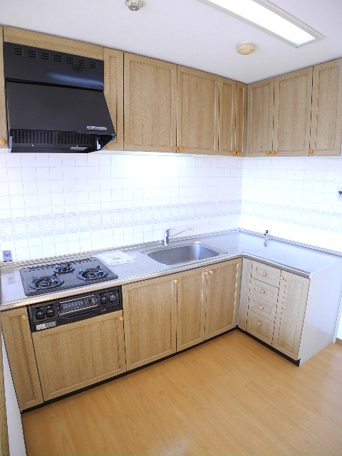 Kitchen. Contact the toll-free number 0120-89-2877