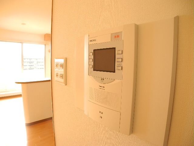 Other Equipment. Also published in the website "Kyoto rental House Network"