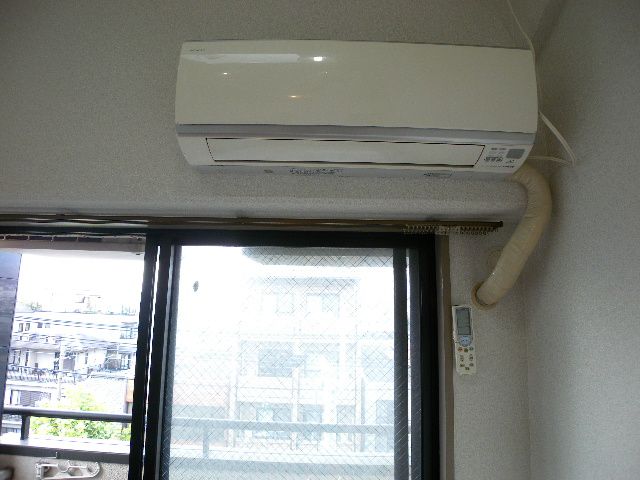 Other Equipment. Also published in the website "Kyoto rental House Network"