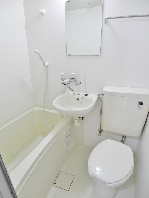 Bath. For further information, please contact toll-free 0120-21-3325 ☆