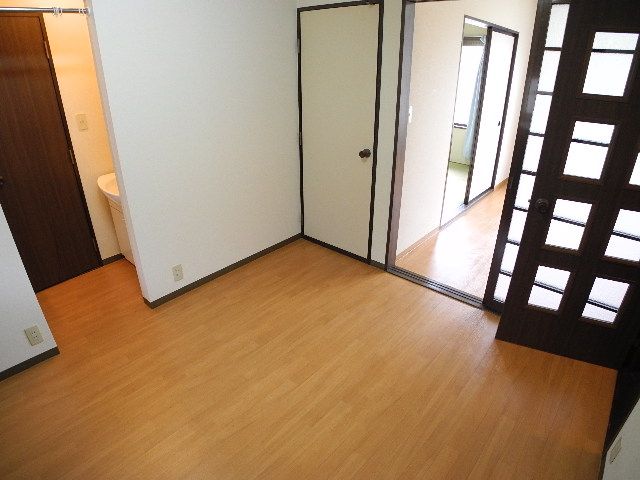 Other room space. Questions about property, Contact do not hesitate!