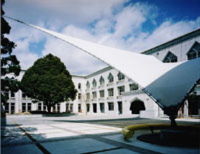 Junior high school. 866m to Kyoto Prefectural Rakukita High School Junior High School (Junior High School)