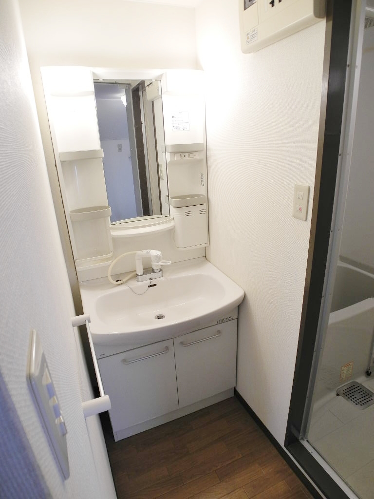 Washroom. Our shop is immediately intersection Imadegawa Kawaramachi ☆