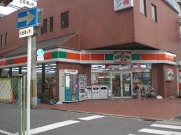 Convenience store. Thanks Kitaooji Takano store up (convenience store) 337m