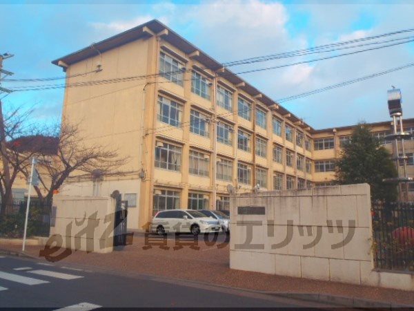 Junior high school. Rakukita 340m until junior high school (junior high school)