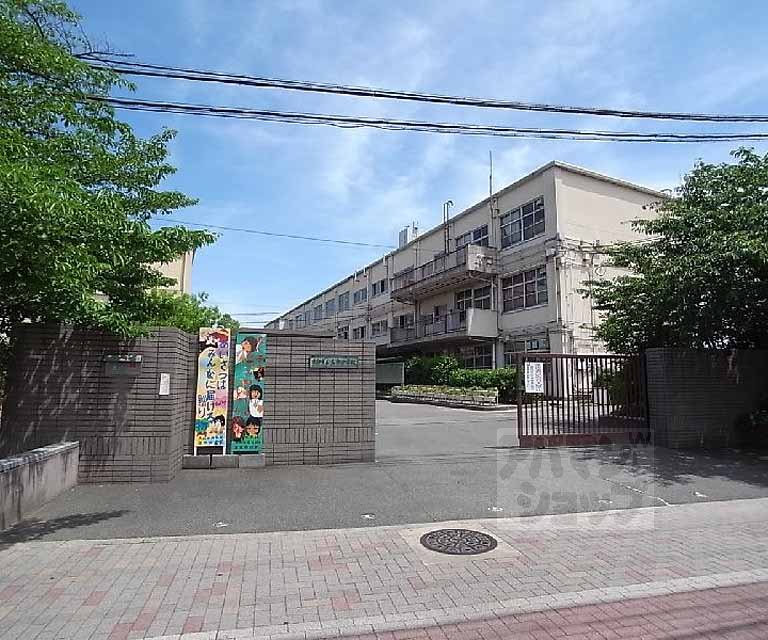 Junior high school. Takano 507m until junior high school (junior high school)