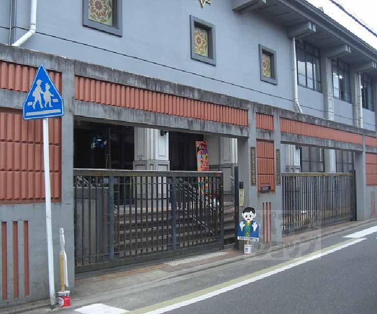 Primary school. YoTadashi up to elementary school (elementary school) 304m