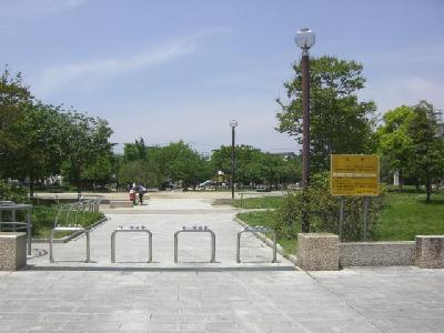 park. Mitsunori 780m until the children's park (park)
