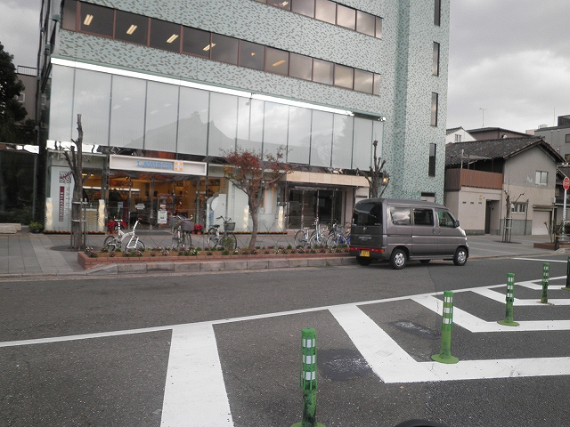 Convenience store. 120m to Natural Lawson Kyoto Nishi Honganji before the store (convenience store)