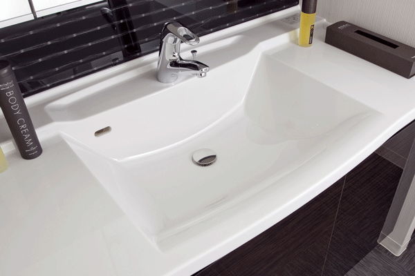 Bathing-wash room.  [Bowl-integrated artificial marble counter] Sophisticated square design is attractive bowl-integrated artificial marble counter has been adopted to vanity ( ※ )