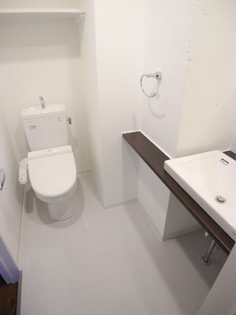 Toilet