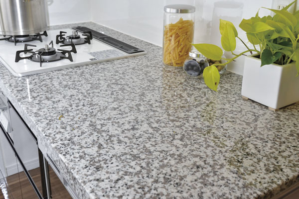Kitchen.  [Natural granite integrated counter top] Natural granite counter tops with a profound feeling is beautiful, Easy to clean. The work space is designed to ensure maximum (same specifications)