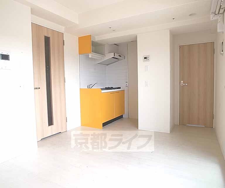 Living and room