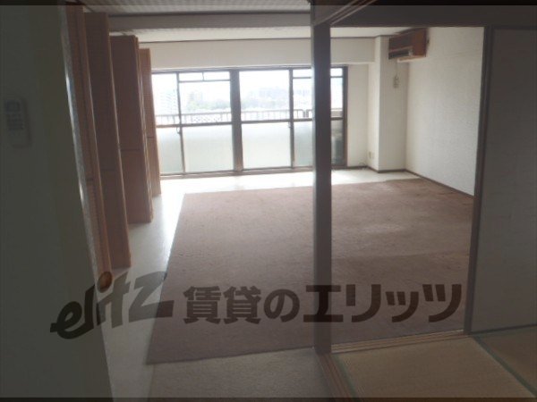 Living and room
