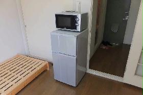 Other. 2-door refrigerator ・ It comes with a microwave oven.