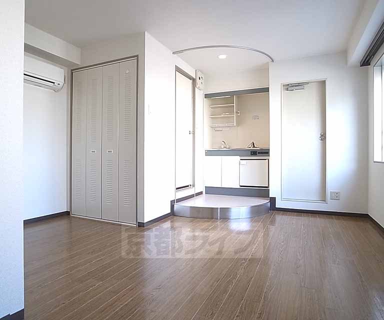 Living and room