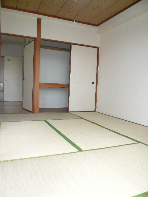 Other room space