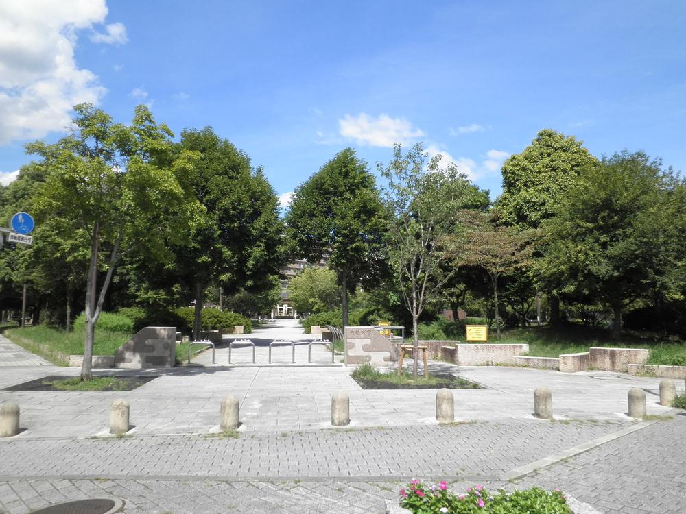 park. 539m to Mitsunori park