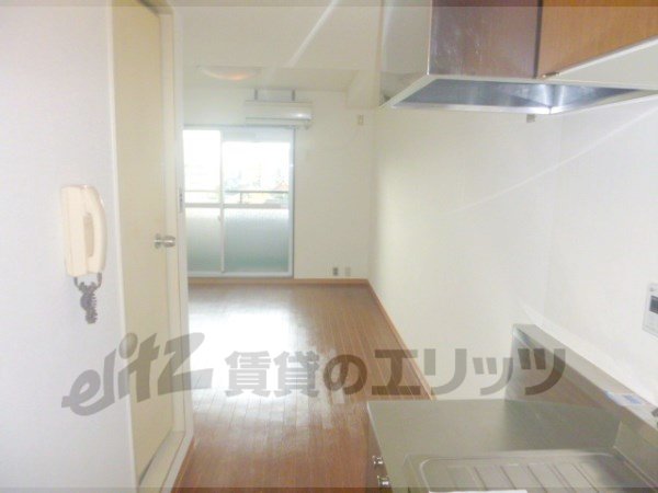 Other room space. Corridor