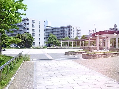 park. Mitsunori 1128m to the park (park)