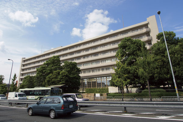 Surrounding environment. Kyoto City Hospital (a 15-minute walk ・ About 1170m)