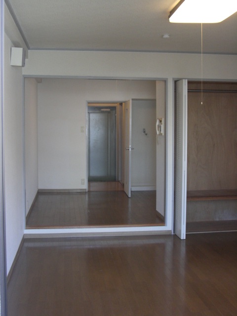 Other room space