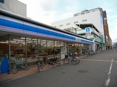 Convenience store. Lawson 80m to Horikawa Takatsuji store (convenience store)