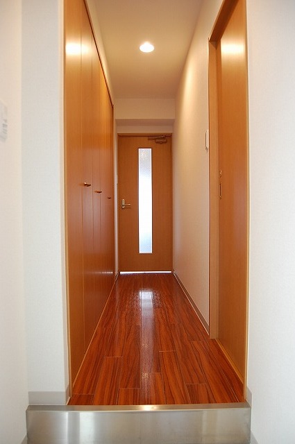 Entrance. Corridor