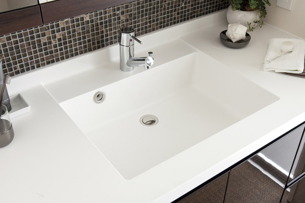 Bathing-wash room.  [Counter-integrated basin bowl] There is no seam of the bowl and the top plate, Your easy-care integrated. Bowl of square shape and, Gives the impression that the top plate has been refined matte finish (same specifications)