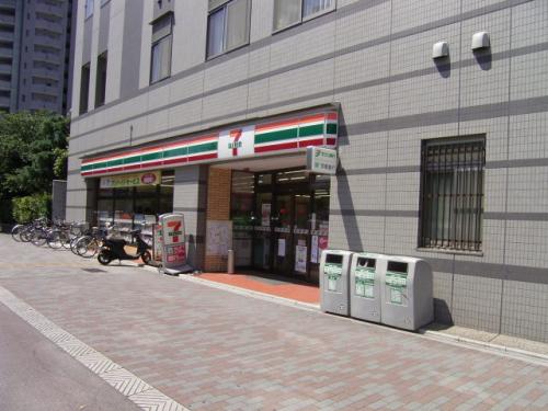 Convenience store. Seven-Eleven Kyoto Horikawa Matsubara store up (convenience store) 215m